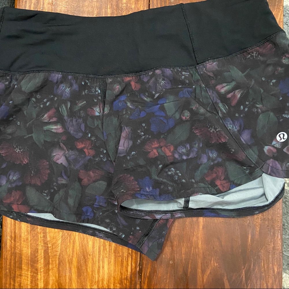 Lululemon run times shorts